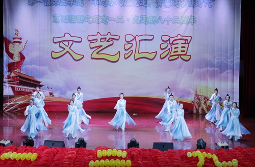 舞蹈《志诚大医》