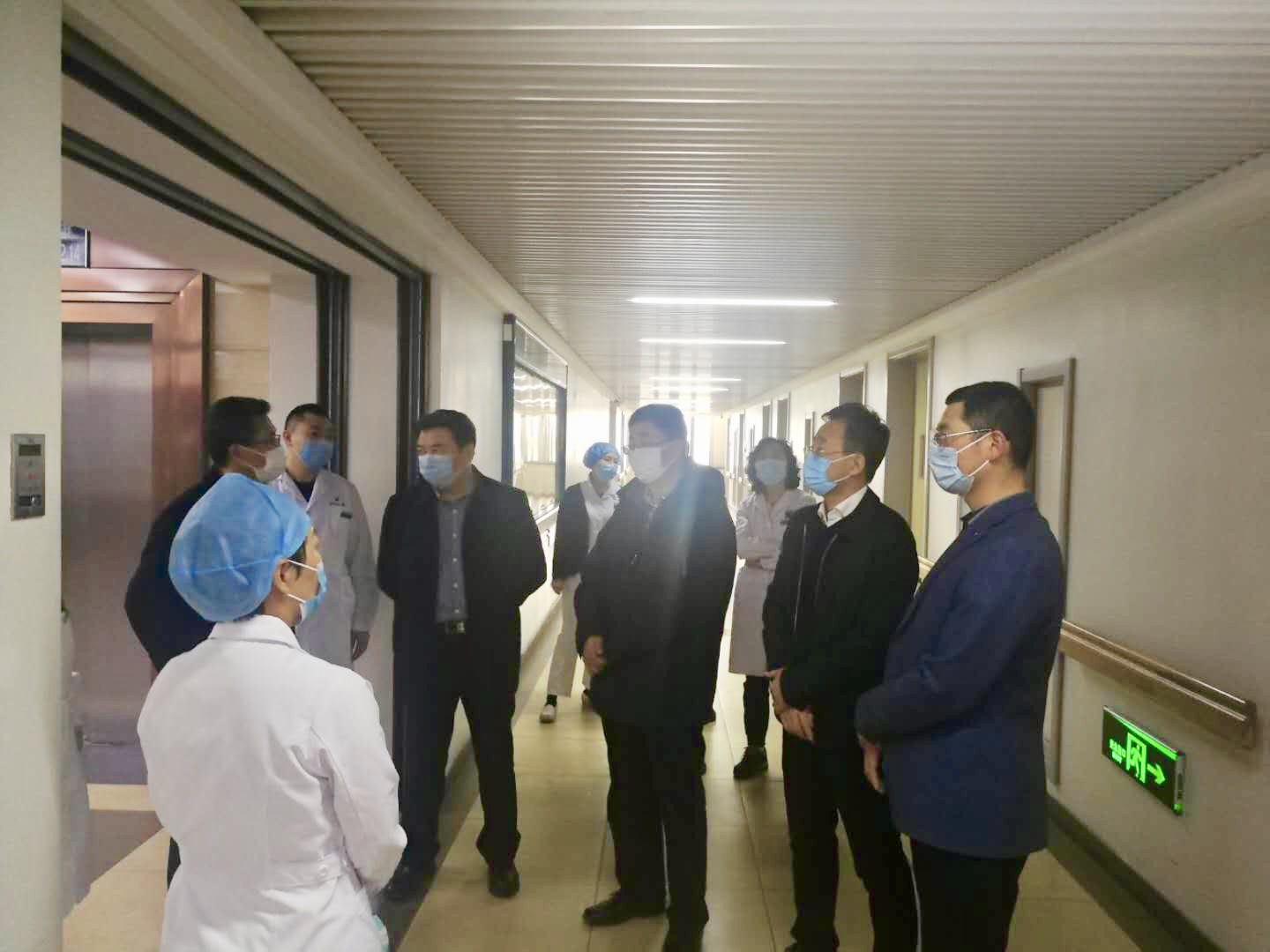 学校督导检查组在附属第一医院督导检查